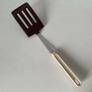 Vintage ECKO USA Nylon Brown Tan Slotted Spatula Turner Kitchen Utensil Cooking
